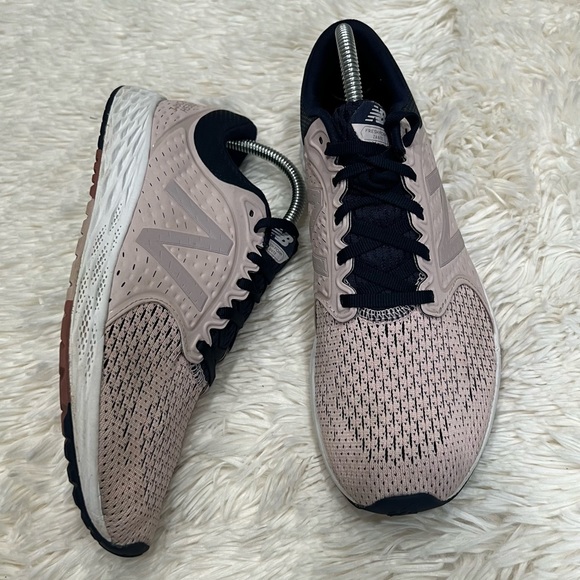 New Balance Fresh Foam Zante women sneakers size 9 - Picture 12 of 14